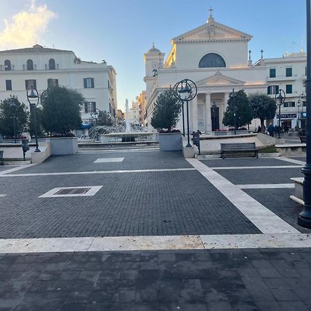 Hotel La Piazzetta Anzio Zewnętrze zdjęcie